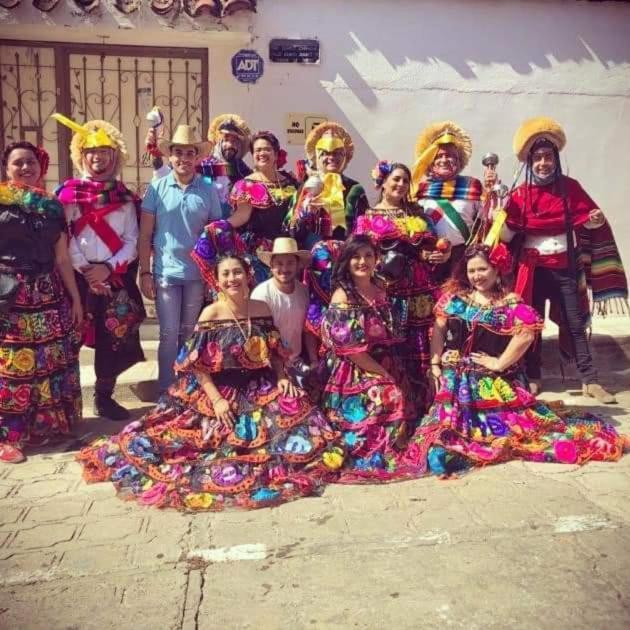 Casa Lothuz Spacio Cultural Y Disidente San Cristóbal de Las Casas Kültér fotó