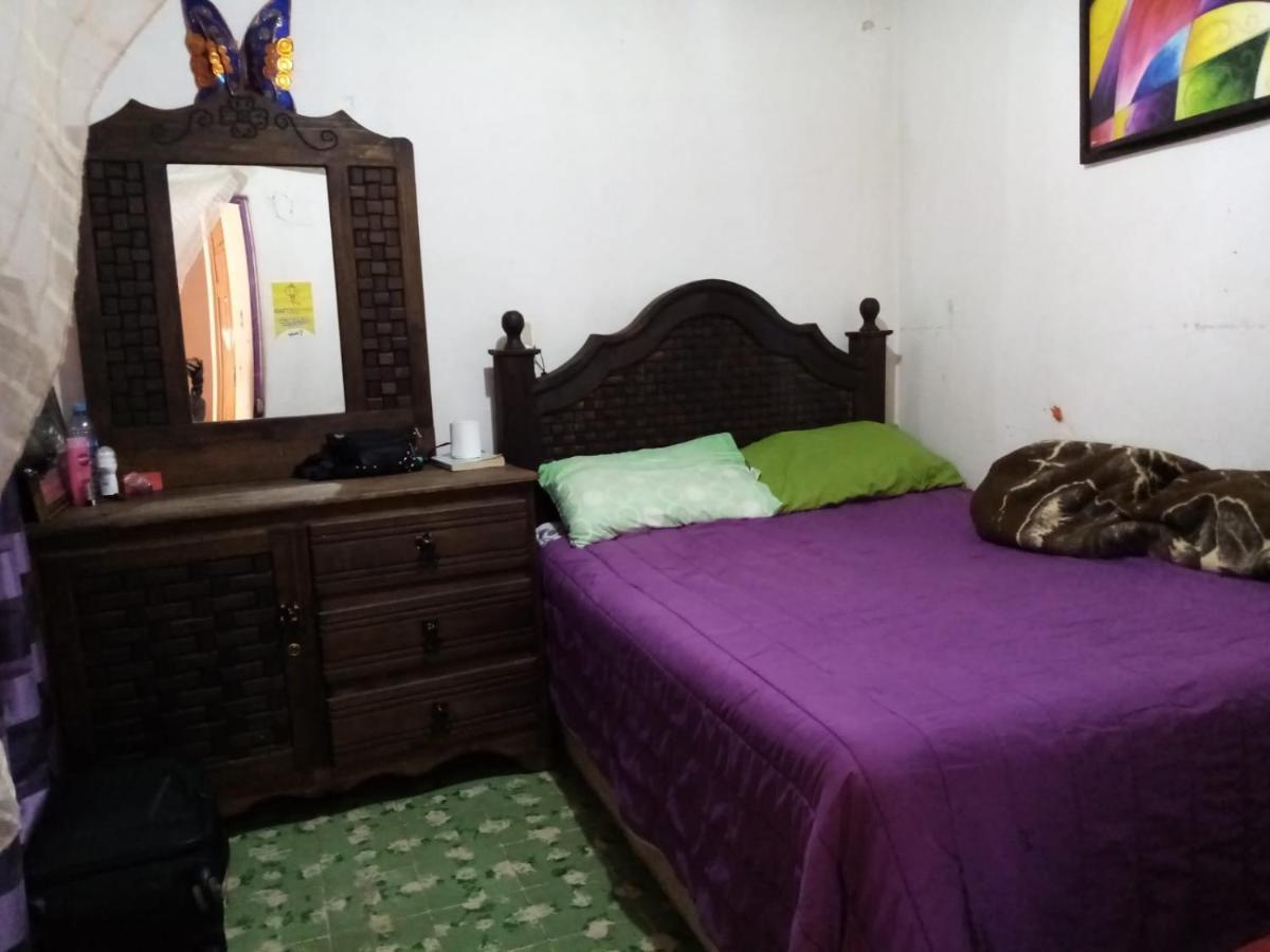 Casa Lothuz Spacio Cultural Y Disidente San Cristóbal de Las Casas Kültér fotó