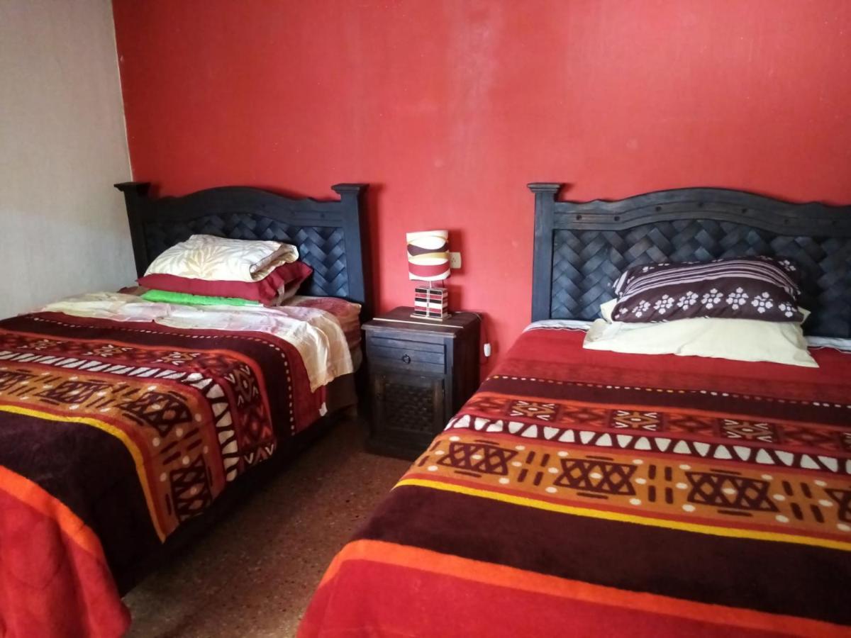 Casa Lothuz Spacio Cultural Y Disidente San Cristóbal de Las Casas Kültér fotó