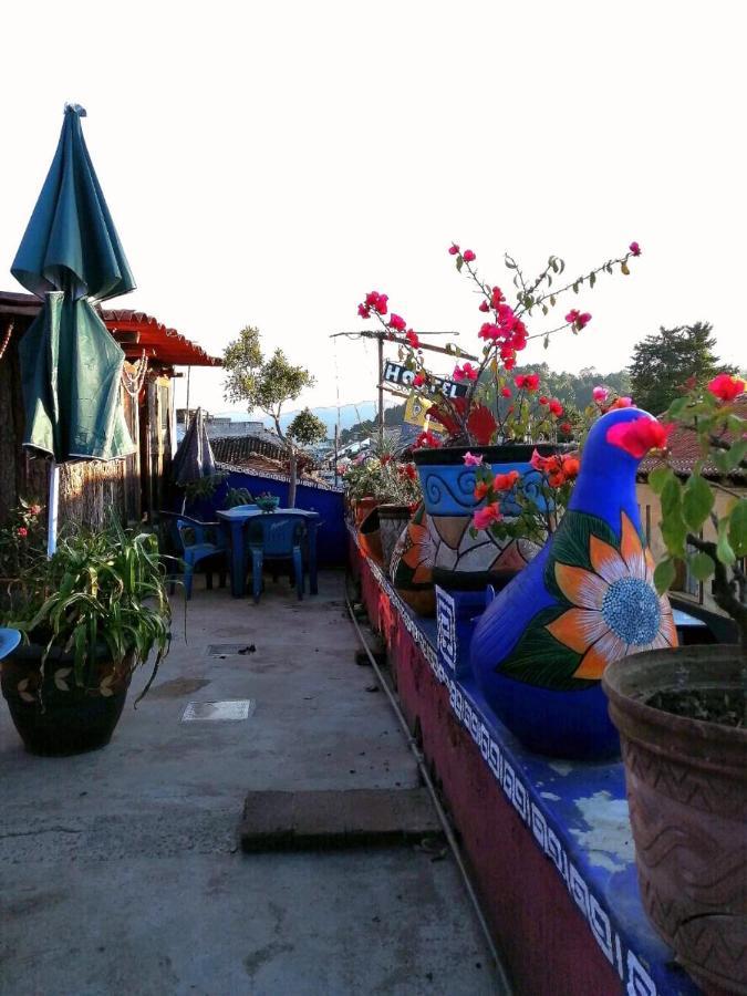 Casa Lothuz Spacio Cultural Y Disidente San Cristóbal de Las Casas Kültér fotó