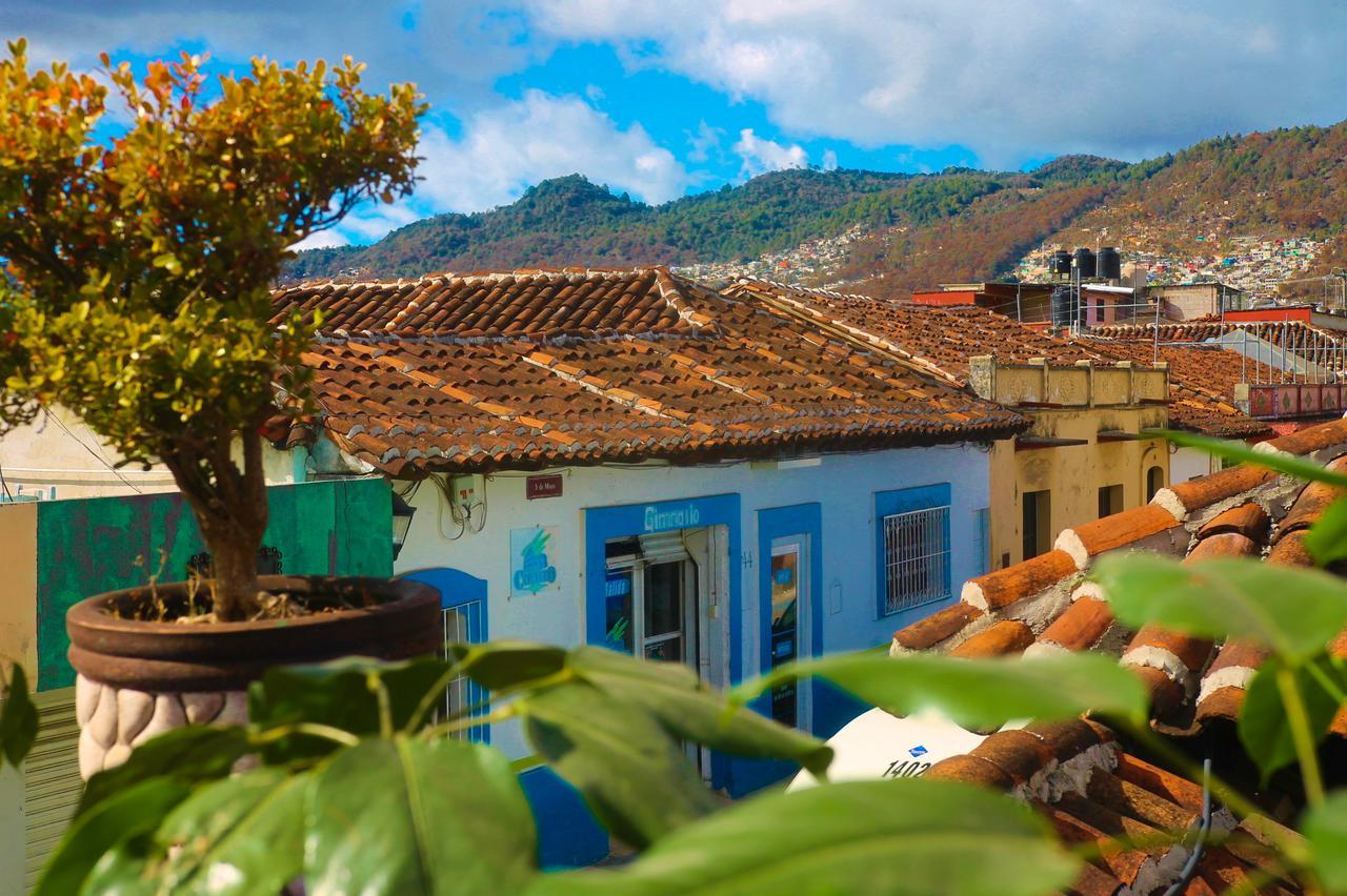 Casa Lothuz Spacio Cultural Y Disidente San Cristóbal de Las Casas Kültér fotó